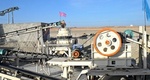 How Does The Crusher Achieve Normal Production Under High Temperatures?